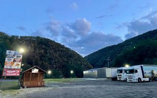 Parcare+Spalatorie/Vulcanizare/service Auto- Valea Oltului-Investitie - Poză 11