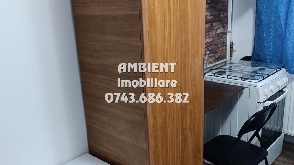 CAMERĂ de CĂMIN mobilată și utilată, etaj 2, VASLUI zona NORD; - Poză 4