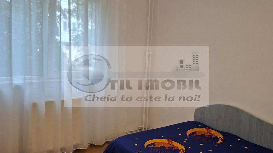 Apartament 3 camere Nicolina-450 EURO - Poză 3
