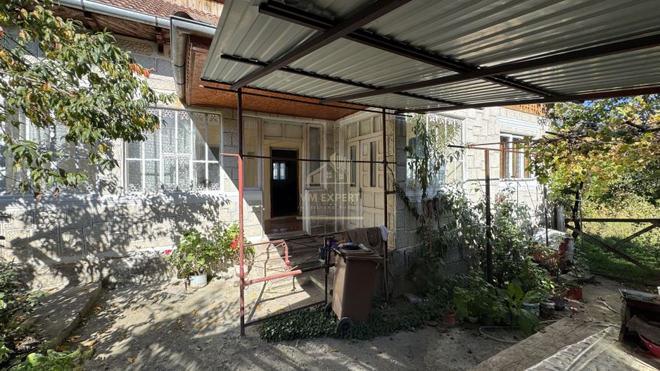 CASA 4 CAMERE TEREN 800 MP CAPUL PISCULUI COMUNA GODENI JUD. ARGES - Poză 25