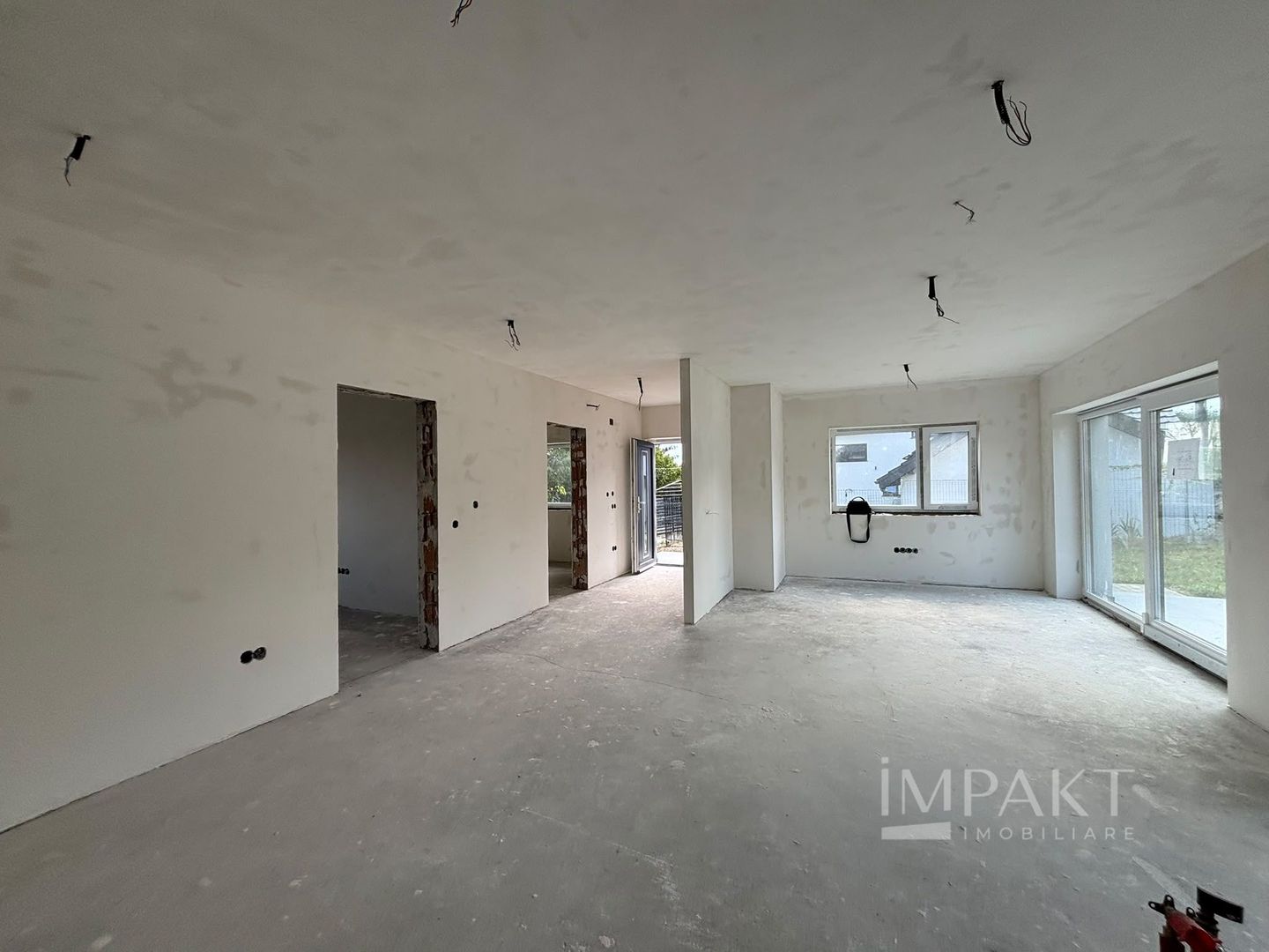 Casă individuală pe un singur nivel în Feleacu, zona Pahumi! - Poză 9