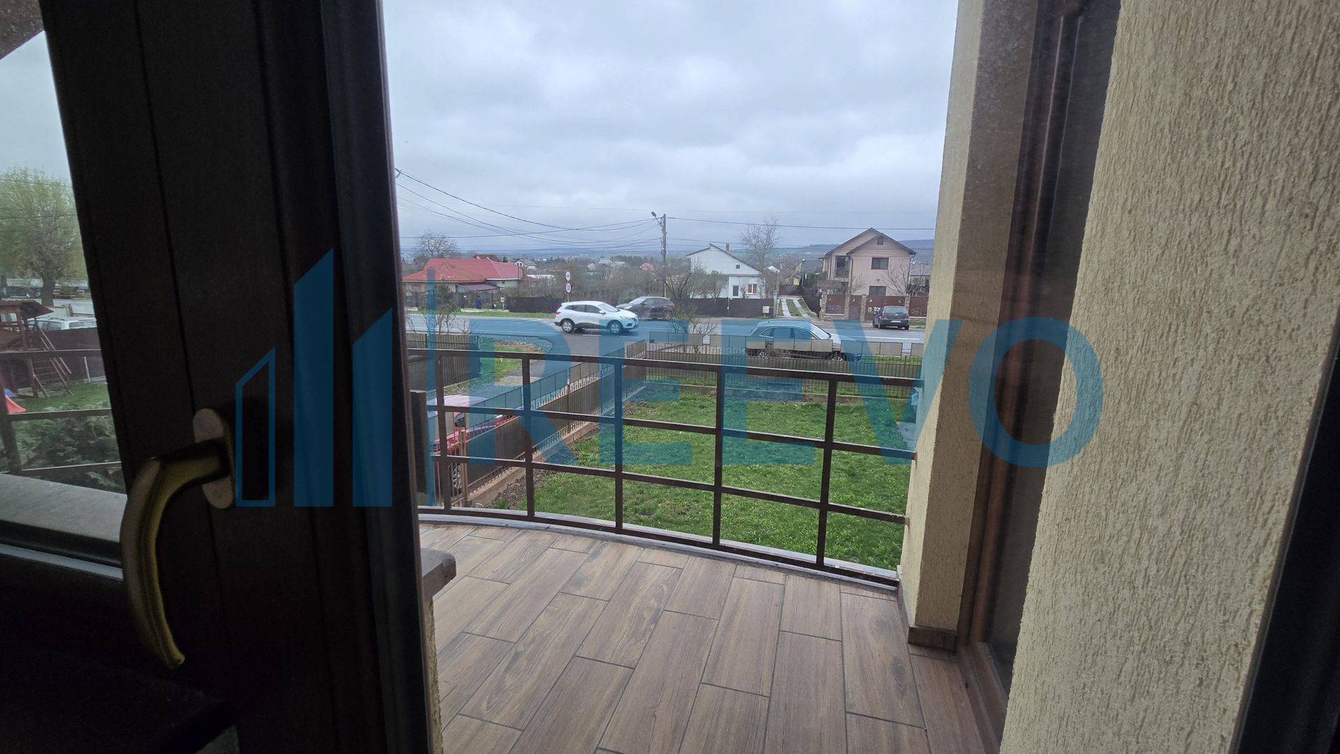 Casă de închiriat în Lilieci - Poză 22