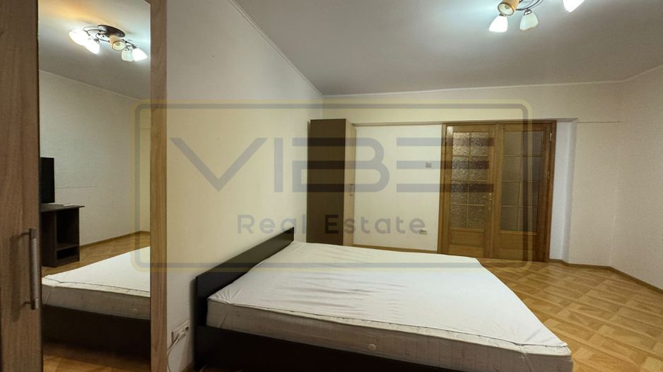 Apartament 4 camere decomandat Nicolina - Catedrala Catolica - Poză 1