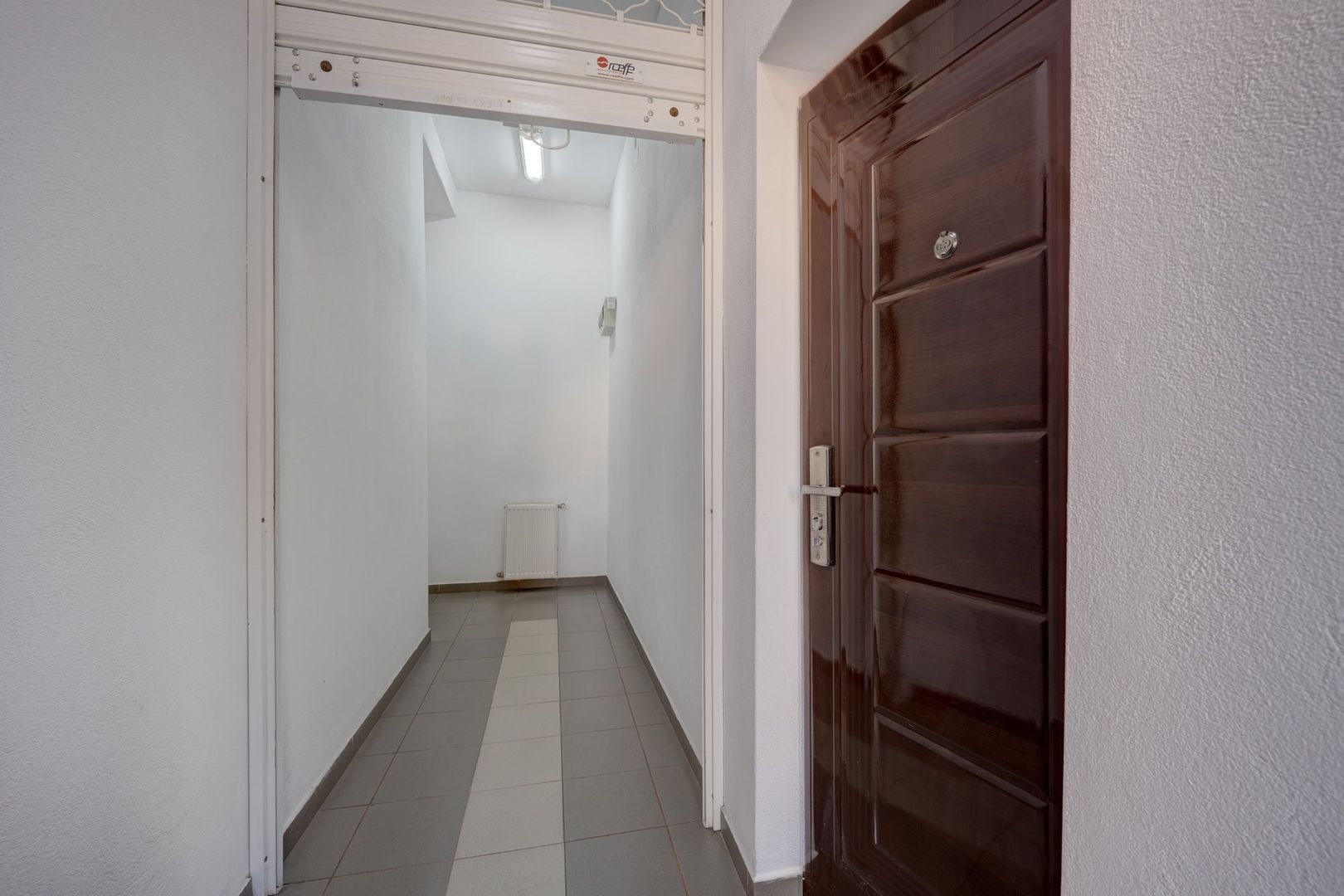 SI CASA SI AFACERE totul sub același acoperiș in Sector 5 ! - Poză 29