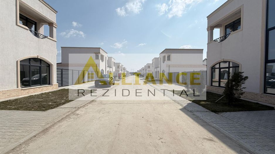 Duplex - 5 camere - 3 bai - 304 mp teren la intrare in comuna Berceni - Poză 3
