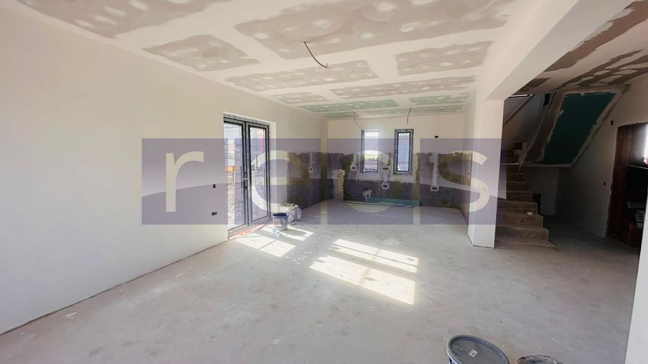 VILA DE VANZARE | BUFTEA CENTRAL | 5 CAMERE - Poză 32