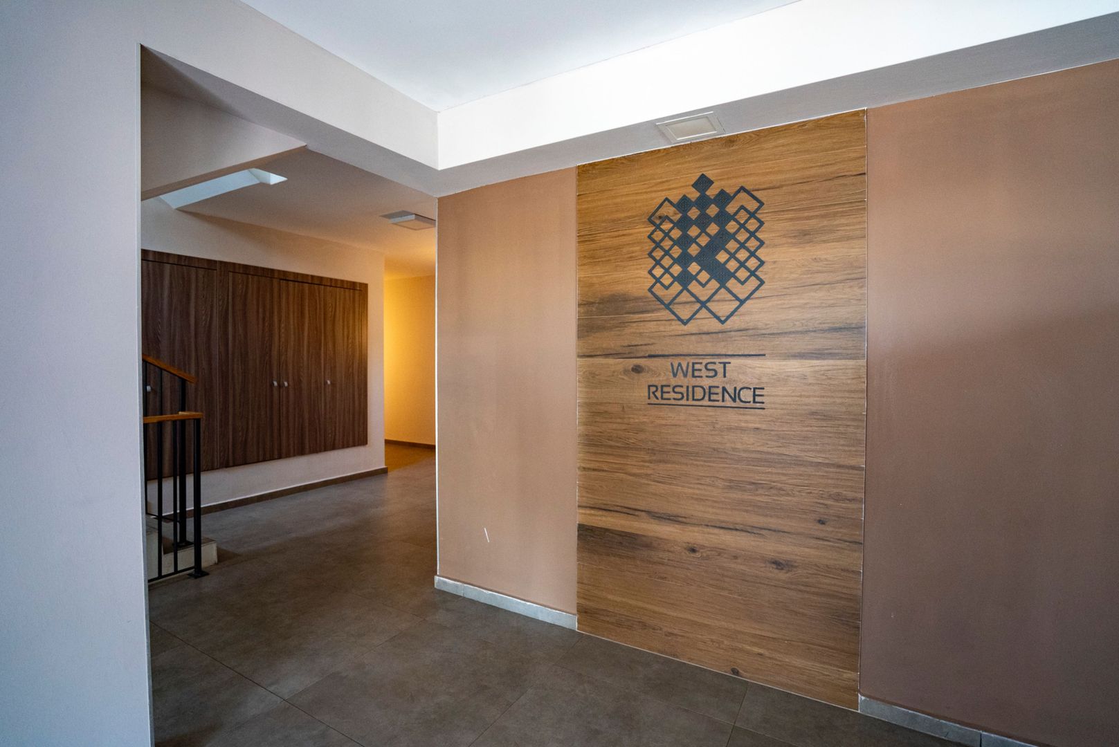 Apartment 3 camere, lux , zona Universității - Poză 8