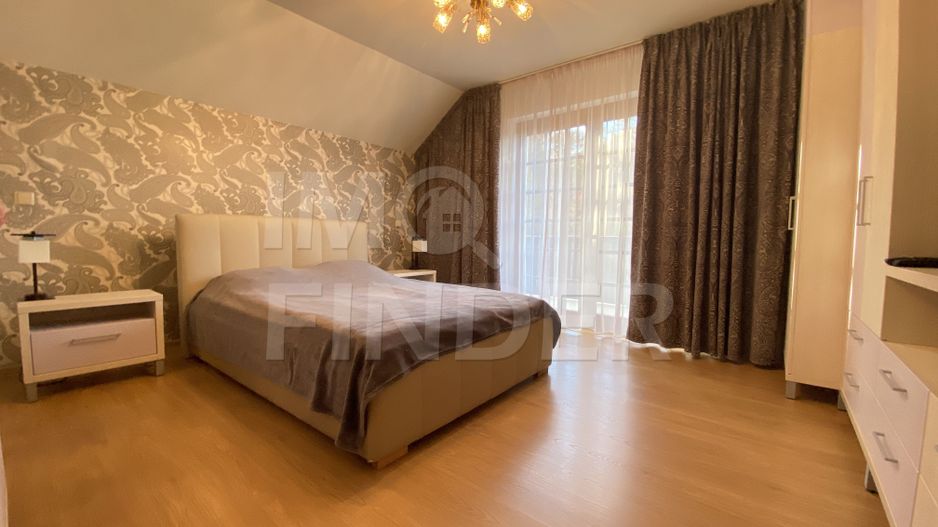 Vila individuala/Pensiune, teren 1022 mp, piscina, pompa de caldura - Poză 13