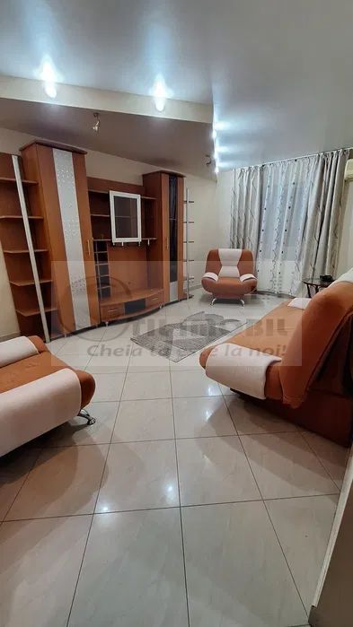 Apartament 3 Camere Nicolina - 450 euro - Poză 1