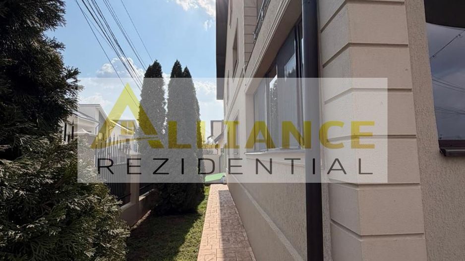 Oportunitate! Casa P+E+M confort si spatiu generos - Poză 4