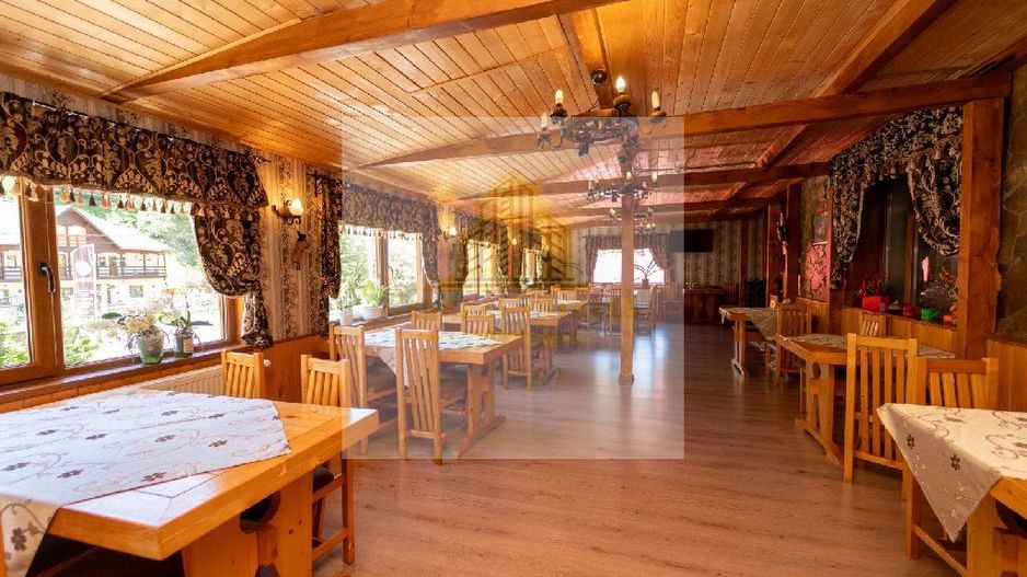 Pensiune de excepție de vânzare – Moeciu de Sus, Brașov - Poză 25