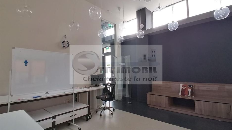Spatiu Comercial - Zona P-ta Unirii 520 mp- 15 Euro/mp - Poză 6