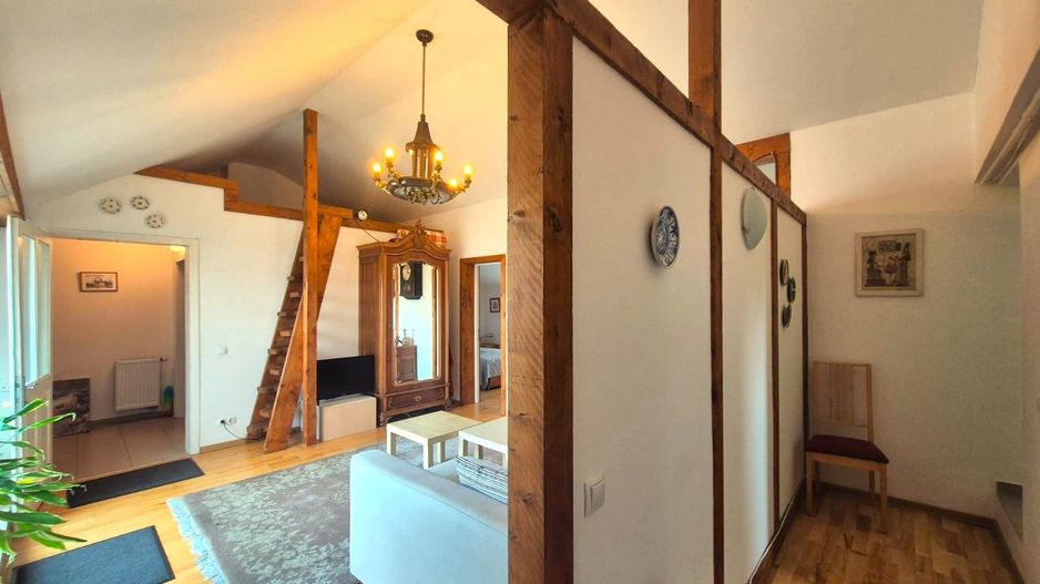 Apartament in casă, într-o zonă exclusivistă, priveliște deosebită. - Poză 15