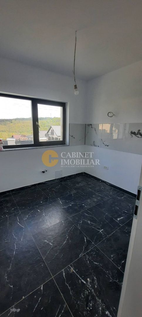 🏡 Casă Tip Duplex  Valea Adâncă – zona 5 Drumuri - Poză 11