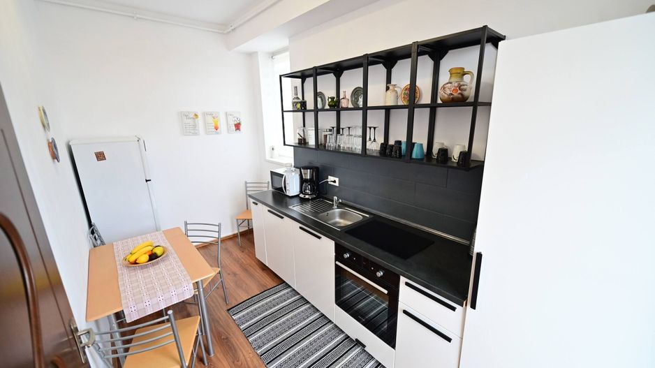Apartament 2 camere - Henri Coandă  + terasă 40 mp - Poză 3