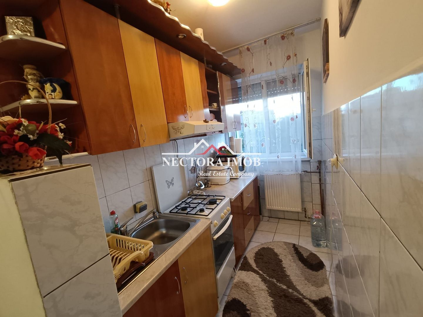 NECTORA IMOB-Apartament 2 camere, Zona Nufarul, 40 mp, mobilat/utilat - Poză 3