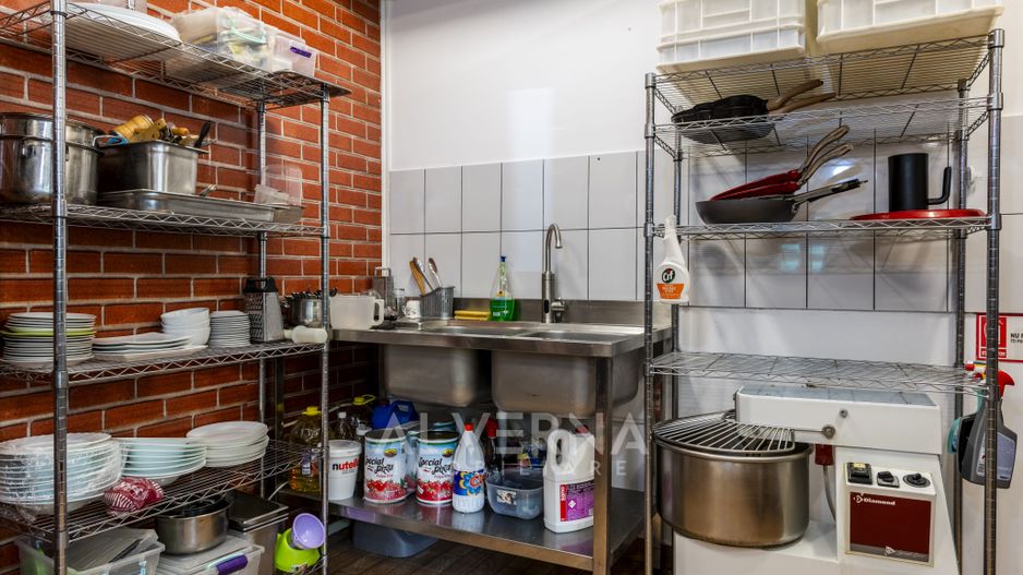 Afacere / Pizzerie de vanzare complet echipata + terasa | Camil Ressu - Poză 11