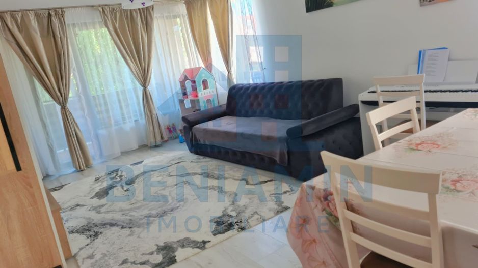 Apartament 2 camere decomandat etaj 1 Cartier Tractorul 2014 - Poză 8