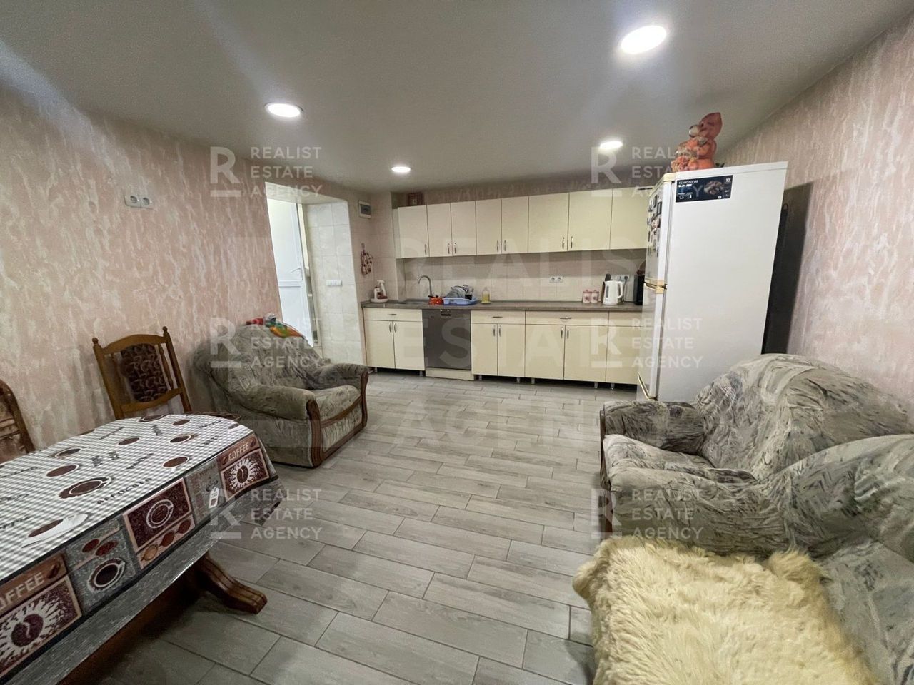 Vânzare, townhouse, 3 nivele, 180 mp, str. Mihai Viteazul, Durlești - Poză 7