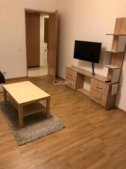 PROPRIETAR! Vand garsoniera mobilata - Tineretului -7 minute de metrou - Poză 1