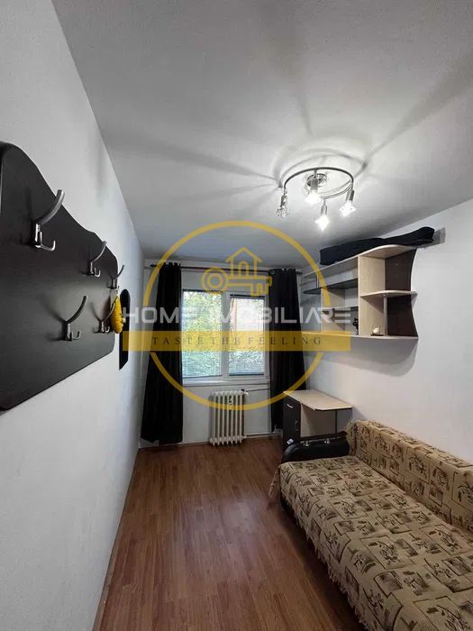 Apartament cu 3 camere- Etajul 2 / 66mp / zona Podu Ros - Poză 4