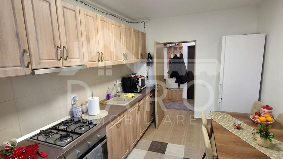 Inchiriez apartament 2 camere,recent renovat, Tudor, bloc nou,parcare! - Poză 5