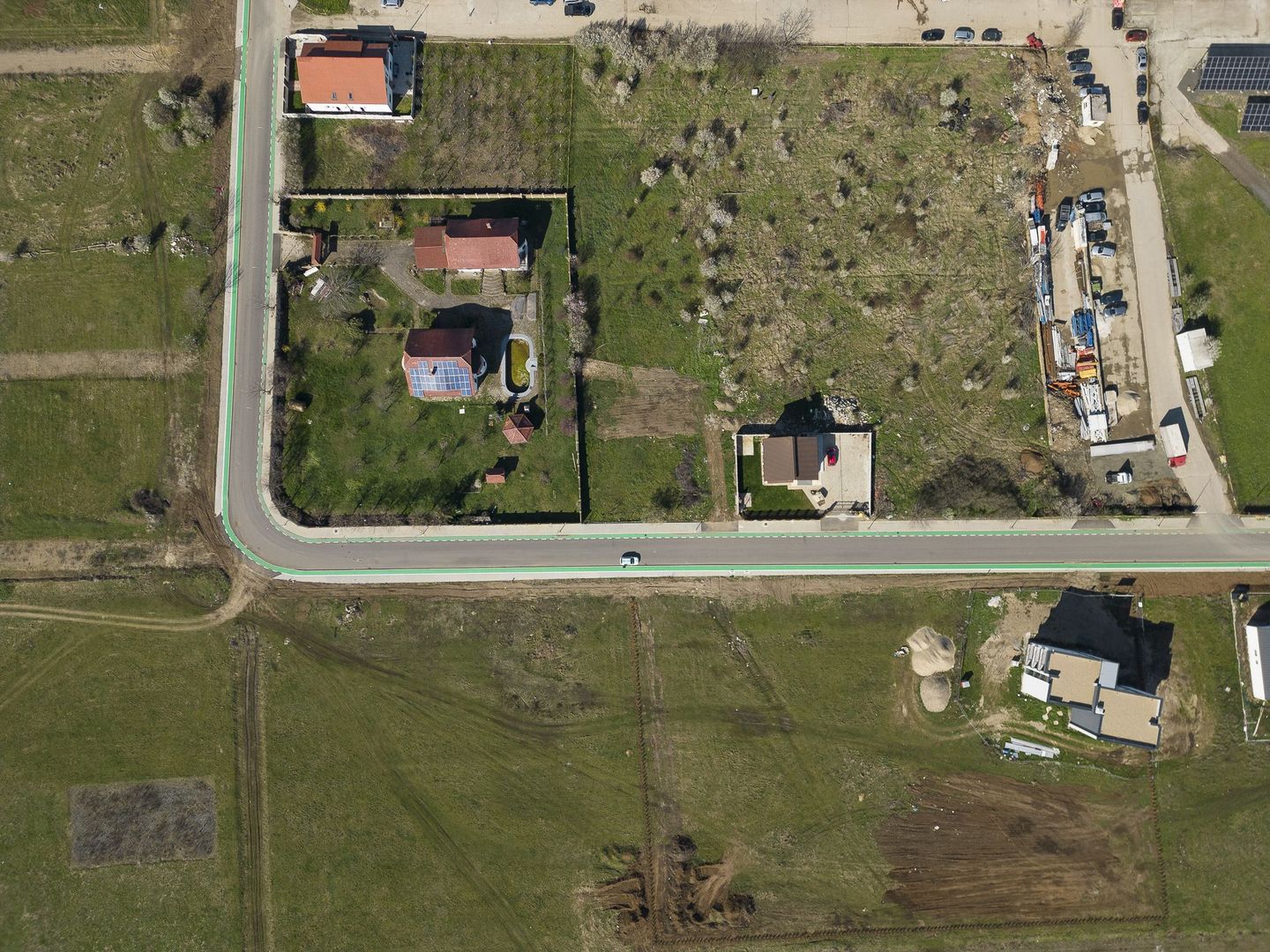 Teren intravilan 501 mp în zona Aradul Nou - Poză 1