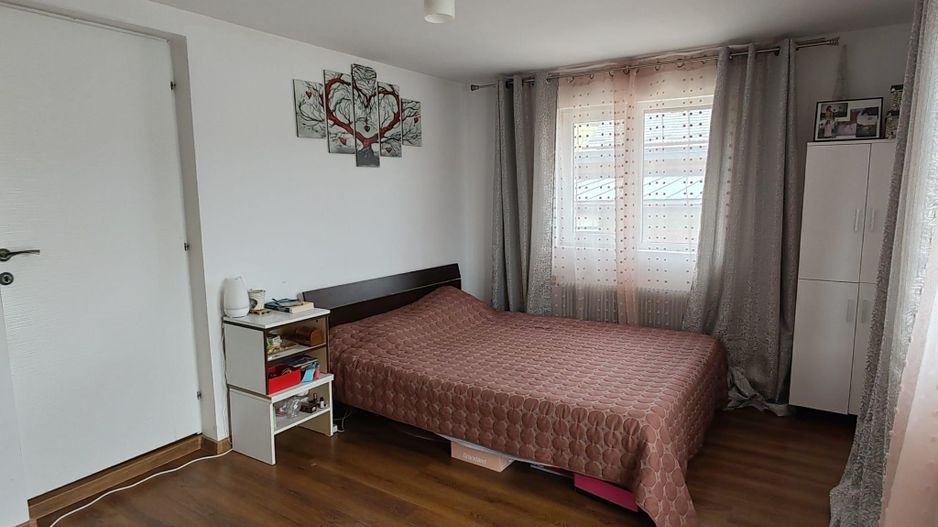 De vanzare! Casa in Campenesti, langa lac - Poză 14