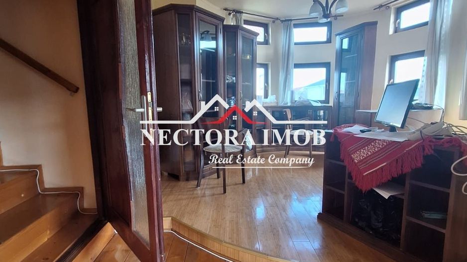 NECTORA IMOB-CASA mare 5 camere, 3 bai, pod, demisol pentru birouri - Poză 1