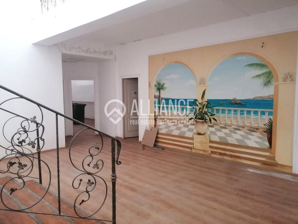 CENTRU (COD10( - Cladire comerciala de vanzare sau inchiriere - Poză 12