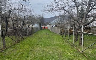 Casă de vânzare cu teren în comuna Vânători Neamț – zonă centrală - Poză 1