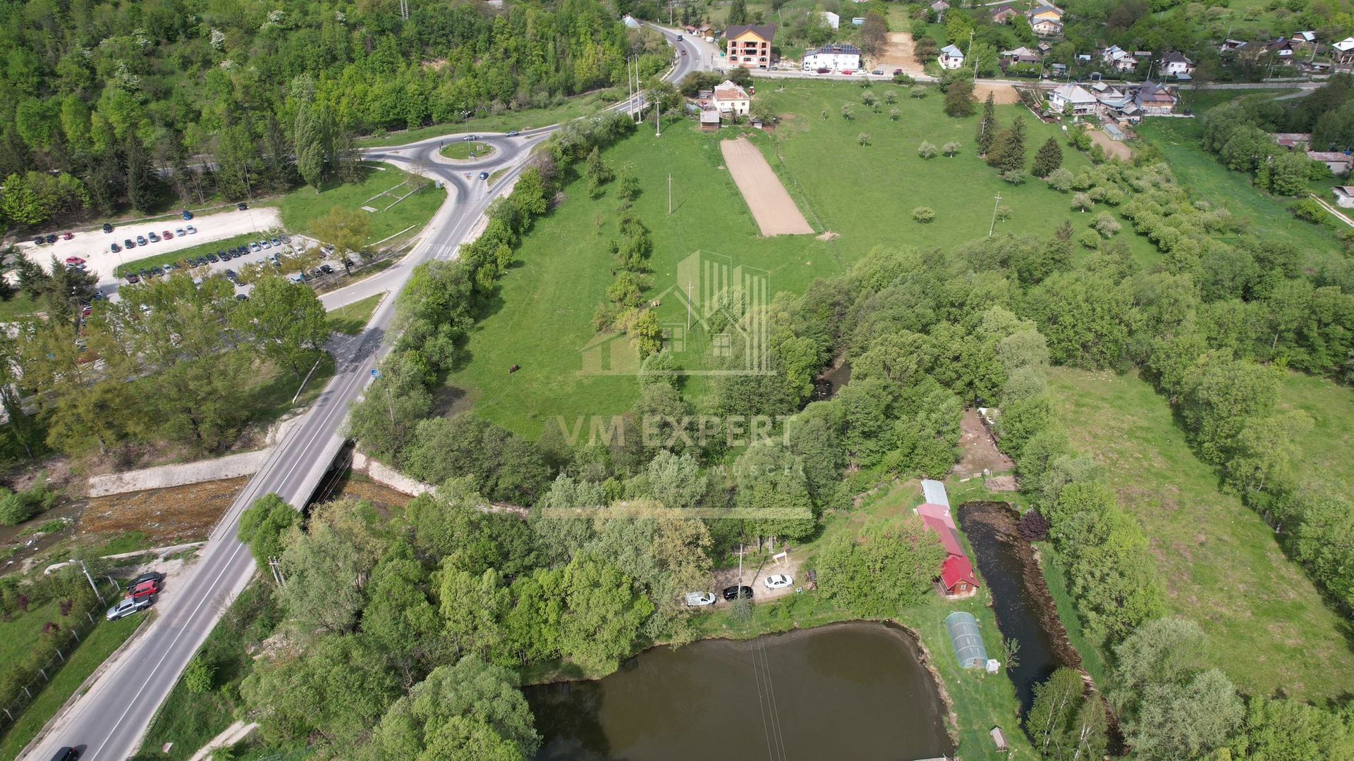 CASA 3 CAMERE, TEREN 6200 MP + 2 LACURI, CAMPULUNG, NAMAIESTI - Poză 30