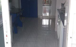 Apartament 3 camere, decomandat - Poză 3