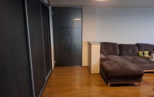 Apartament 3 camere P-ta Sudului- cu loc de parcare