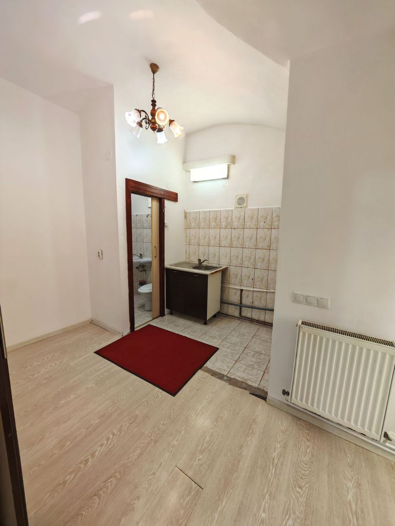 Garsoniera în centrul Brașovului, investitie regim hotelier - Poză 4
