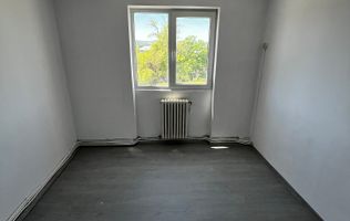 Apartament 2 camere decomandat – Micro 7 | Etaj 2 | Balcon | Panoramă