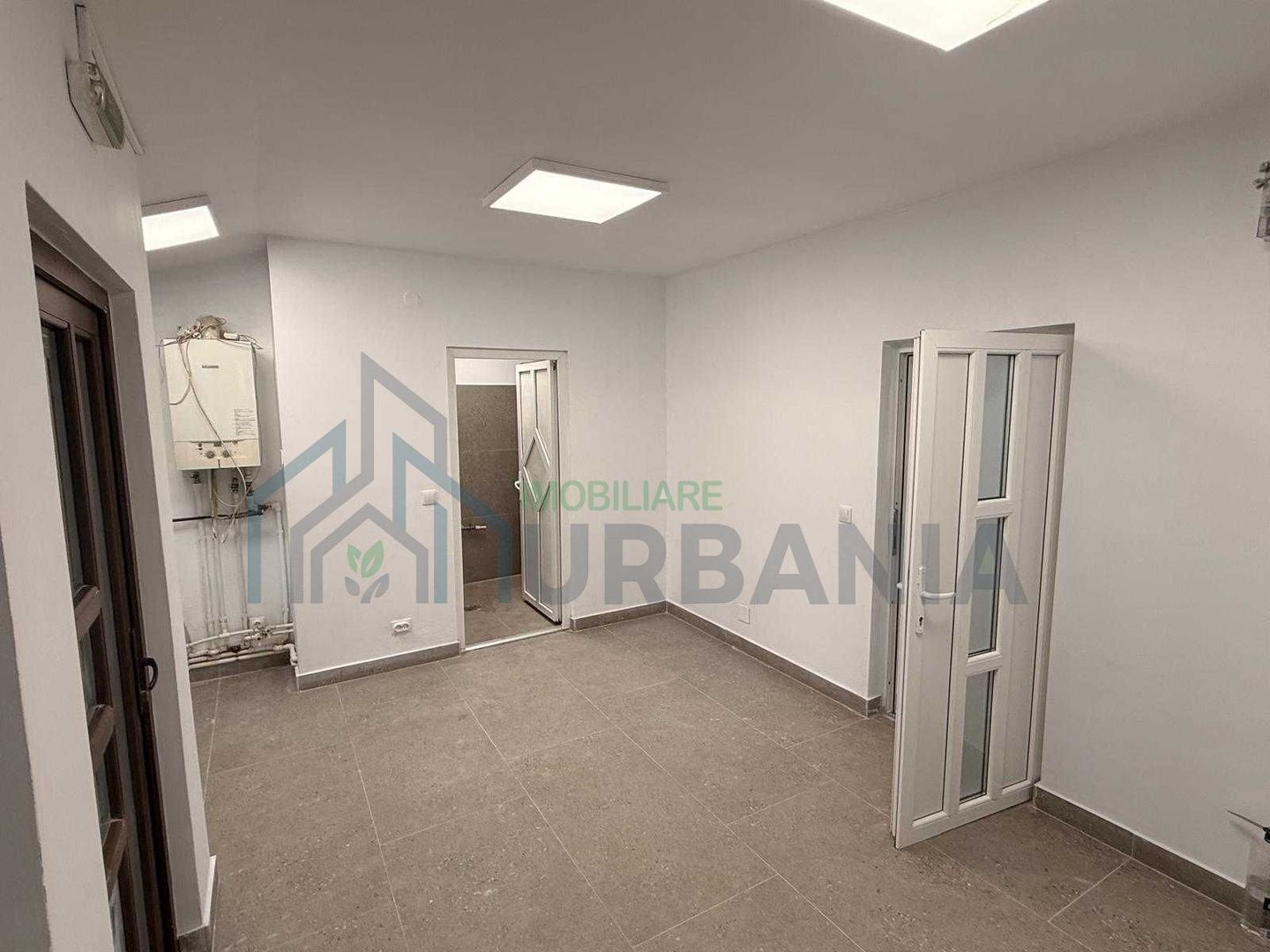 Spațiu central de închiriat în Iași, lângă Palas Campus – 65 mp + curte 25 mp - Poză 3