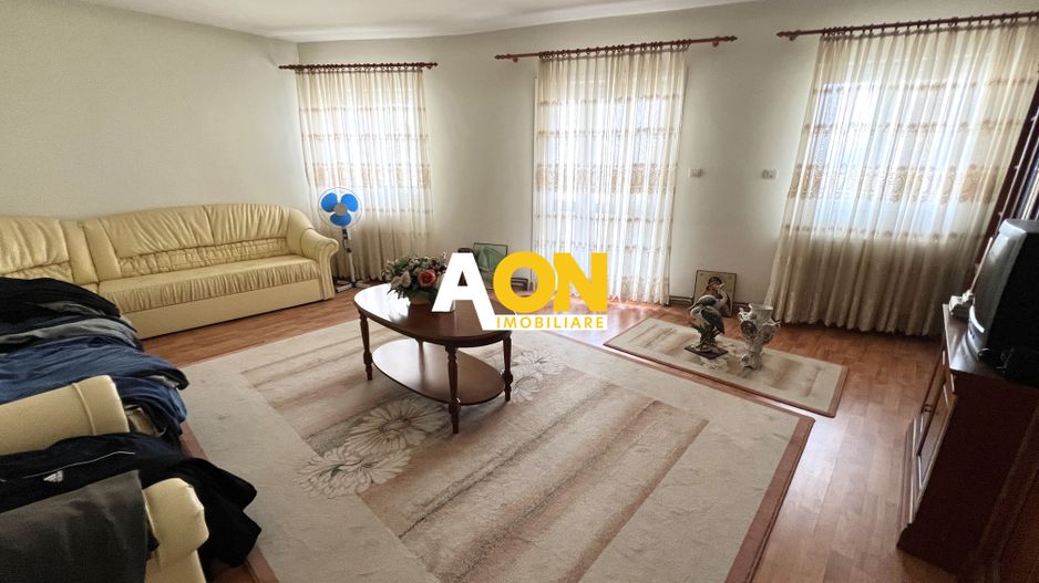 Casa pretabila Pensiune/Camin de Varstnici + Spatii Comerciale Parter - Poză 26