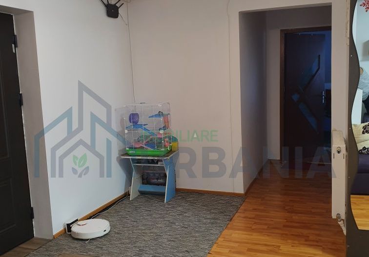 Apartament 3 camere, 73 mp, etaj 3/3, zona Aviației, Iași - Poză 3
