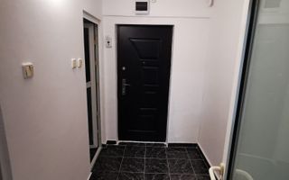 De inchiriat agrsoniera Tiglina 1, et.1, 200 euro - Poză 1