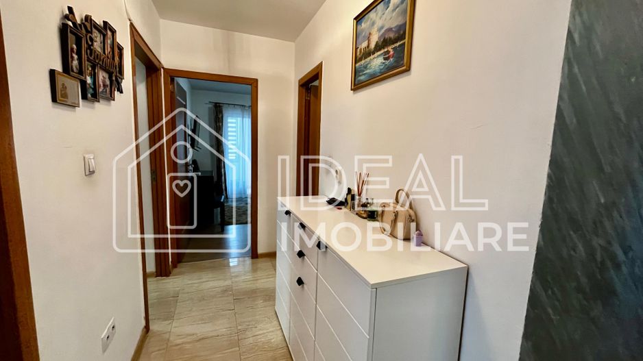 Apartament 3 camere de vânzare – Șelimbăr, zona Pictor Brana - Poză 10