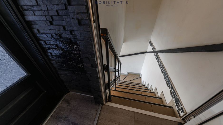 Vânzare casă individuală cu potențial extraordinar în Dumbrăvița - Poză 29