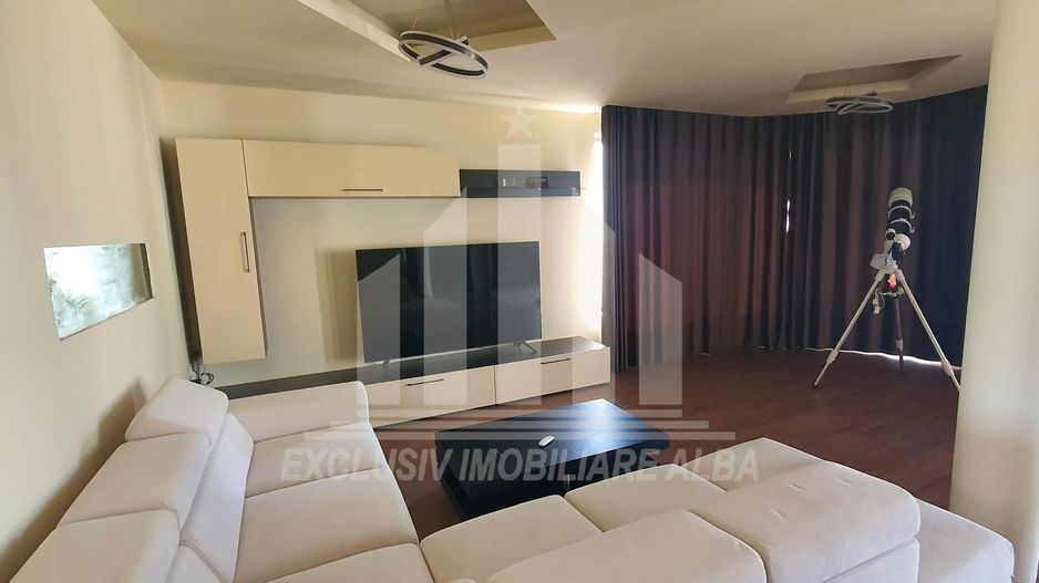 Vila zona exclusivista de vanzare, Cetate - Poză 2