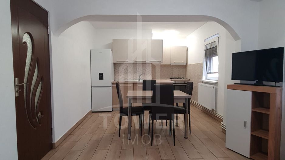 Se vinde urgent apartament 3 camere | Zonă foarte bună - Poză 1