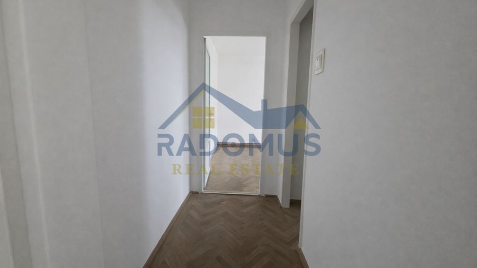 Apartament 3 camere – Ploiești Vest, Complex Dinu | Decomandat - Poză 11