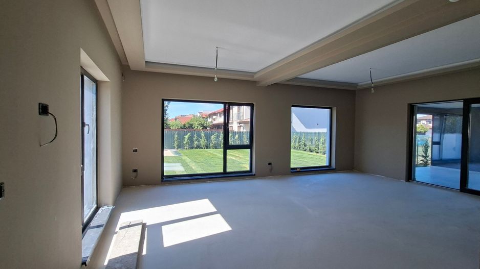 Casa idividuala P+1E - Finisata la cheie - Poză 7