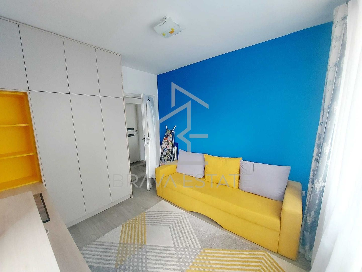 Apartament 3 camere, 53mp, balcon, parcare, zona Vivo - Poză 5