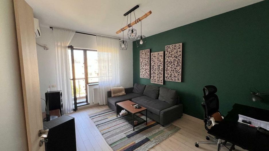 De Vanzare! Apartament 2 camere, decomandat!  Lujerului - Poză 2