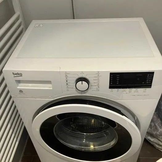 Apartament superb, trei camere cu parcare subterana, zona Dacia - Poză 3