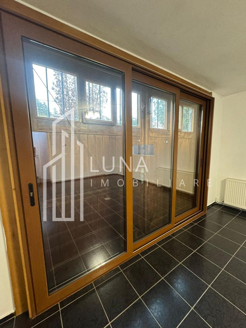 De inchiriat vila cu priveliste spectaculoasa - ideal spatiu comercial - Poză 13